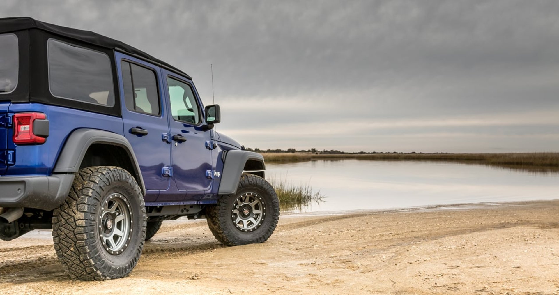 35’s or 37’s for the Jeep Wrangler JL-The pros and cons of moving up tire sizes.