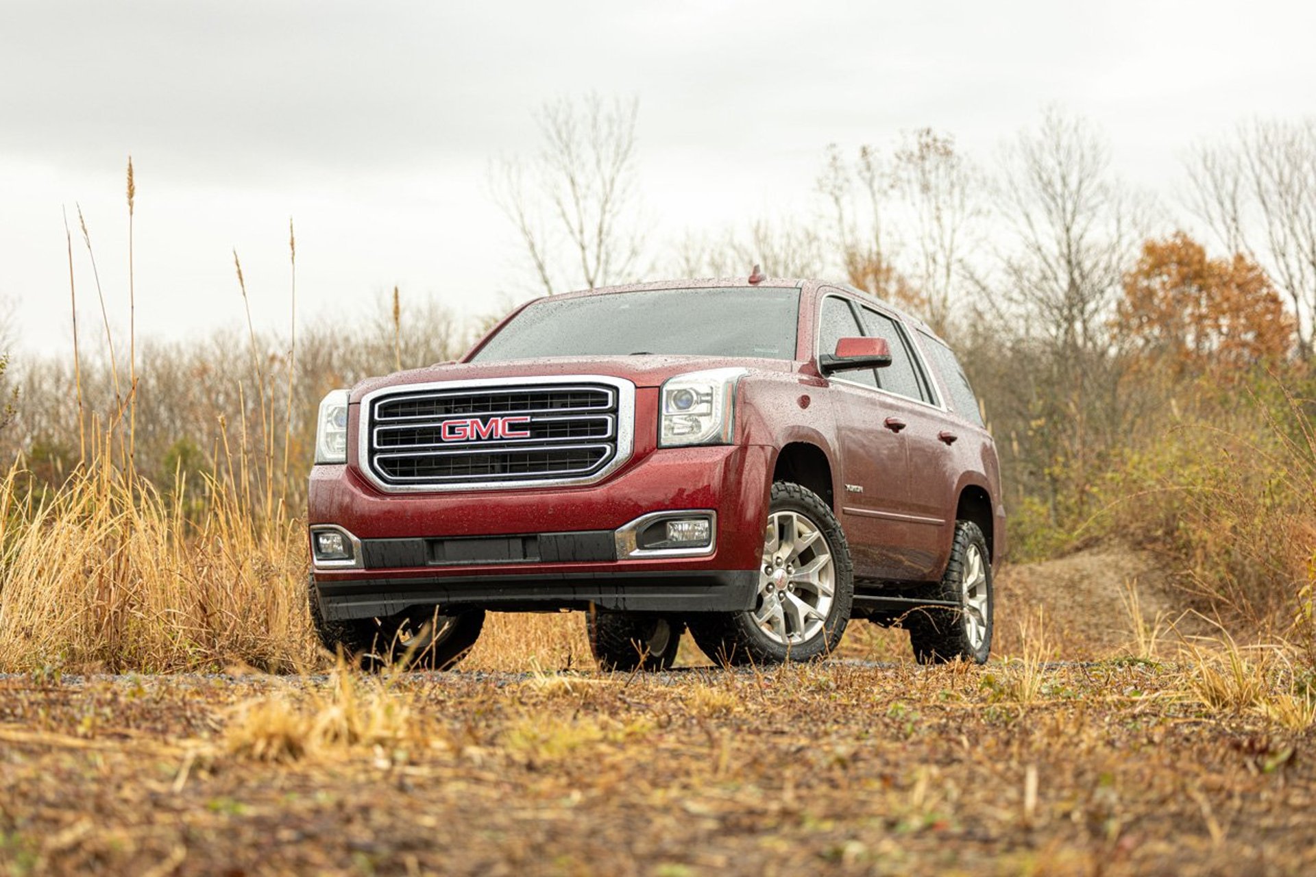 Upgrading Your Steps – Reviewing Rough Country's Step Options