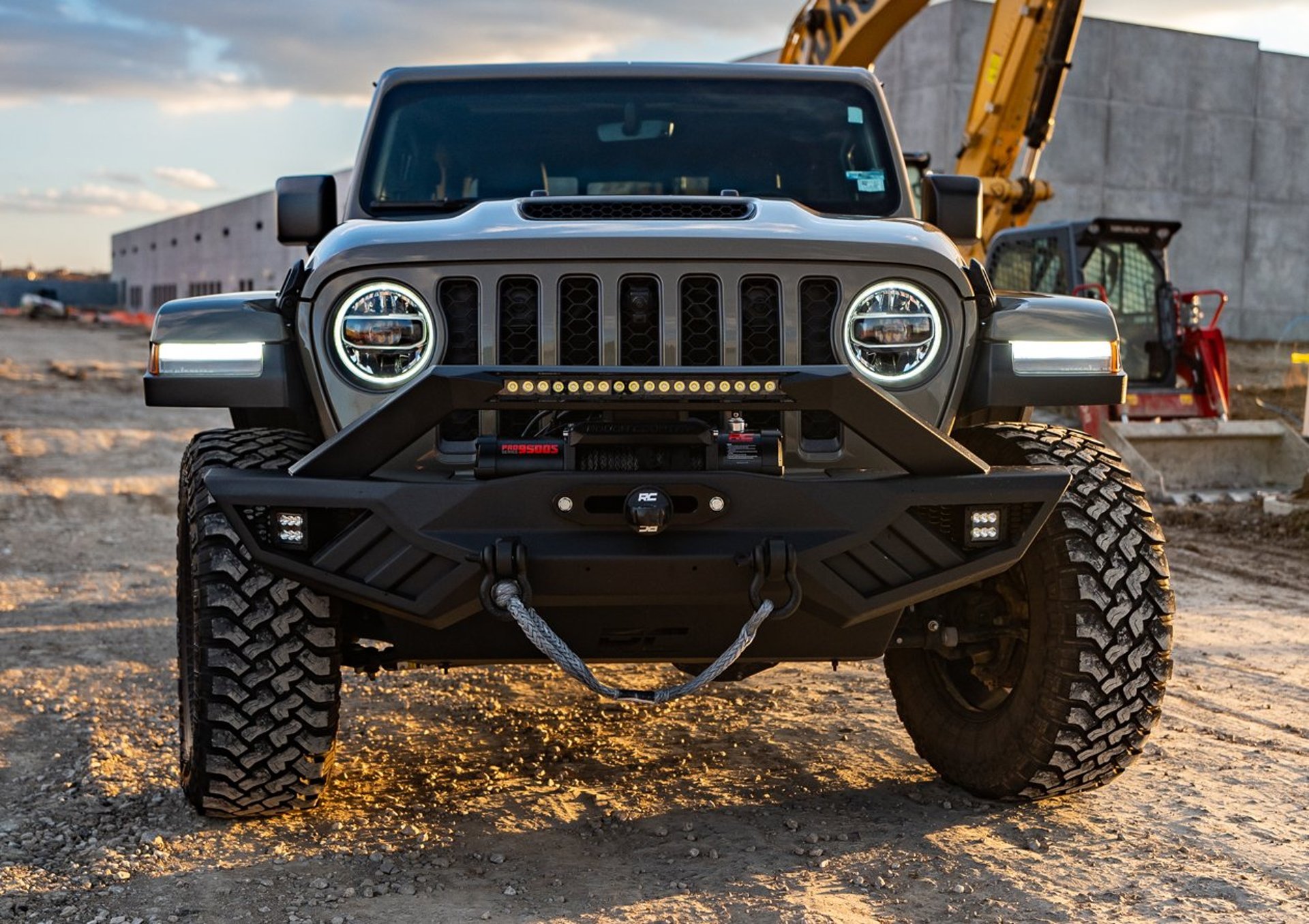 4 Types of Front Bumpers for Jeeps: Which One is Right for You?
