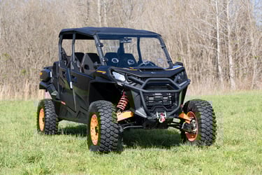 Can-Am Commander XT
