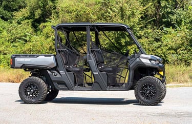 Can-Am Defender