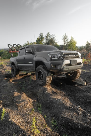 Tacoma, Lifted truck