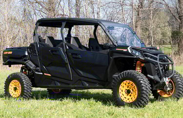 Can-Am Commander XT