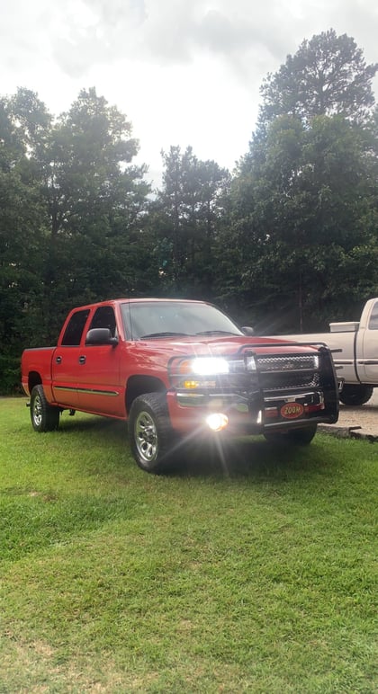 4.5 Inch Lifted 2005 GMC Sierra 1500 2WD
