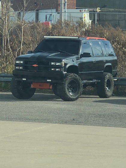 6 Inch Lifted 1999 Chevy Tahoe 4WD
