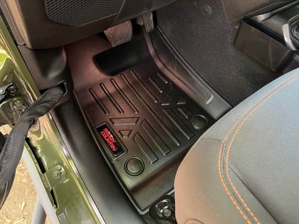 1 inch Lifted 2022 Jeep Gladiator JT 4WD