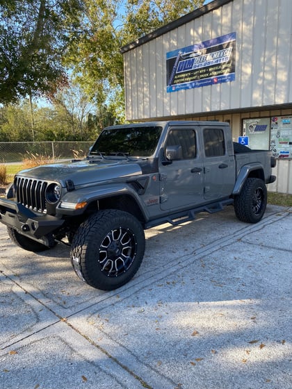 3.5 Inch Lifted 2021 Jeep Gladiator JT 4WD
