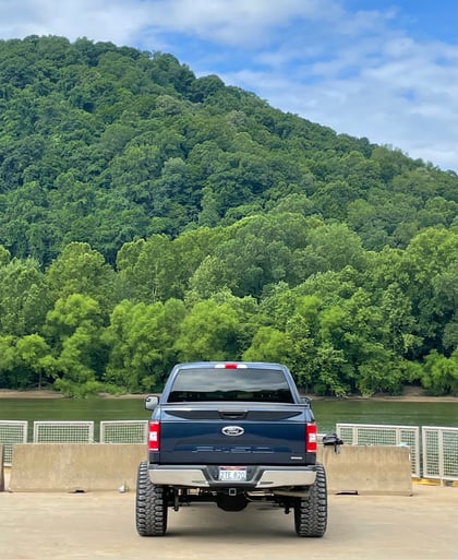 6 Inch Lifted 2019 Ford F-150 4WD