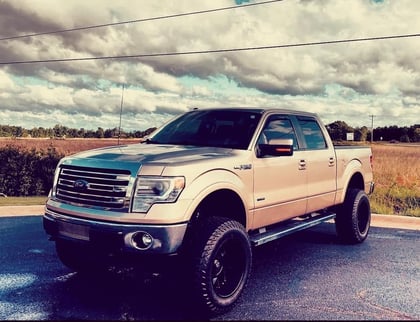 6 Inch Lifted 2013 Ford F-150 4WD