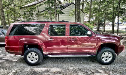 3.5 Inch Lifted 2007 Chevy Suburban 1500 4WD