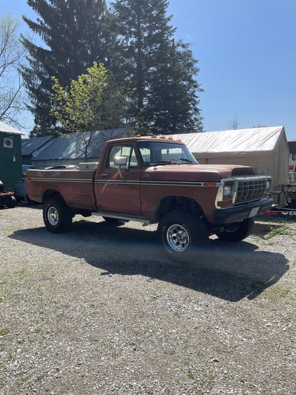 4 Inch Lifted 1978 Ford F-150 4WD