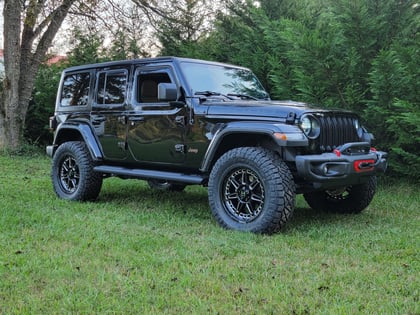 2.5 inch Lifted 2019 Jeep Wrangler JL Unlimited 4WD