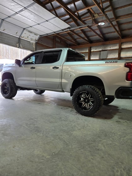6 Inch Lifted 2021 Chevy Silverado 1500 Custom Trail Boss 4WD