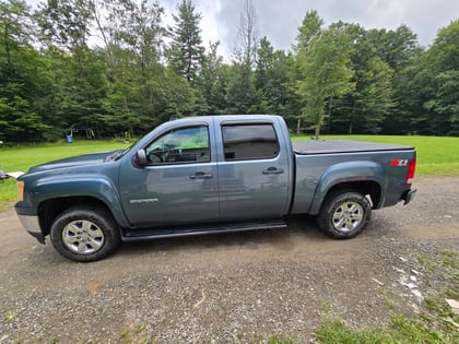 2 inch Lifted 2013 GMC Sierra 1500 4WD