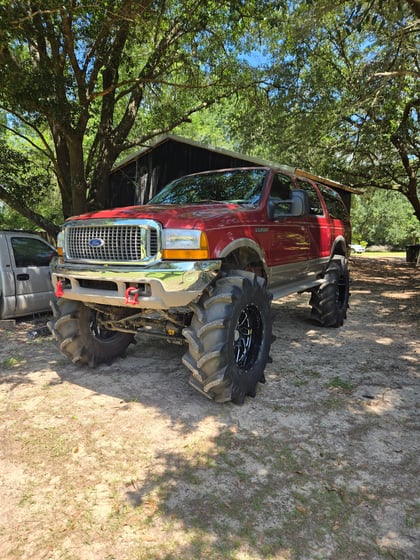7.5 Inch Lifted 2000 Ford Excursion 4WD