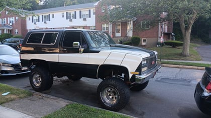 6 Inch Lifted 1990 GMC Jimmy 4WD