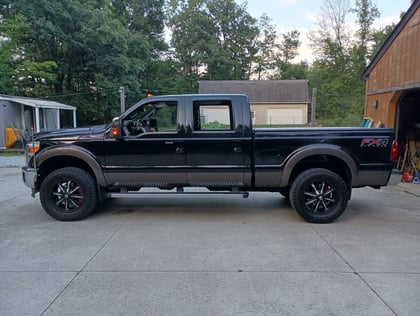 3 Inch Lifted 2016 Ford F-250 Super Duty 4WD