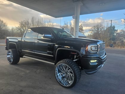 7.5 Inch Lifted 2017 GMC Sierra 1500 Denali 4WD