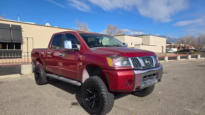 6 Inch Lifted 2004 Nissan TITAN 4WD
