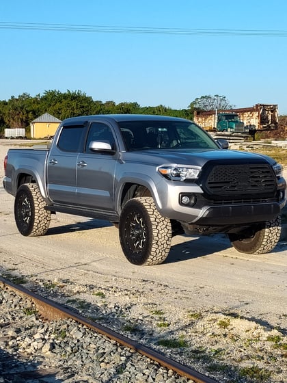 3 Inch Lifted 2017 Toyota Tacoma 4WD
