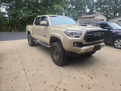 3.5 Inch Lifted 2017 Toyota Tacoma 4WD
