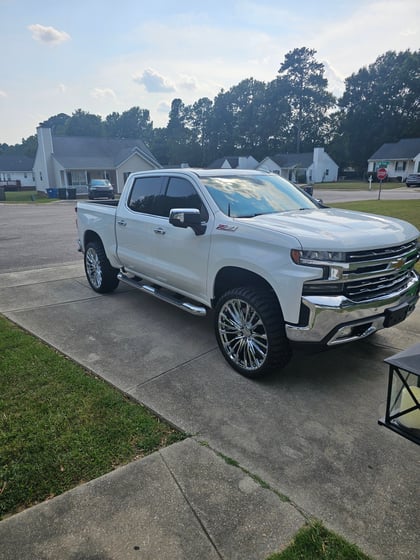 3.5 Inch Lifted 2020 Chevy Silverado 1500