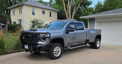 2.5 inch Lifted 2024 Chevy Silverado 3500 HD 4WD