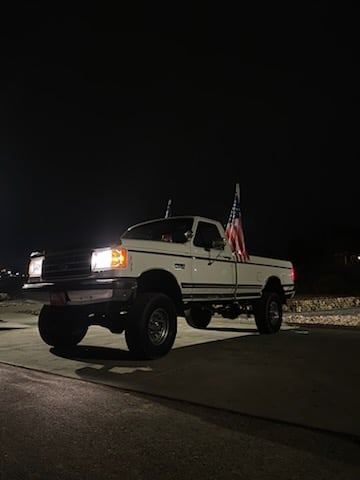 4 Inch Lifted 1990 Ford F-250 4WD