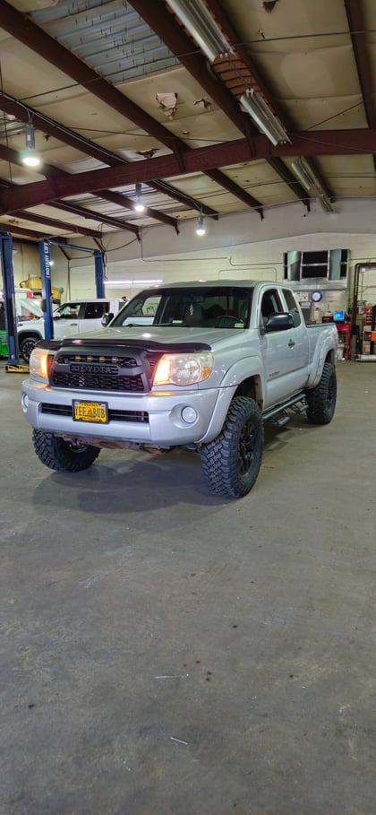 3 Inch Lifted 2011 Toyota Tacoma 4WD