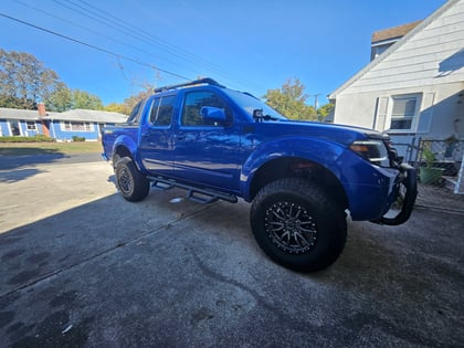 6 Inch Lifted 2013 Nissan Frontier