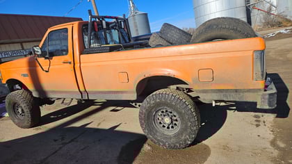 4 Inch Lifted 1992 Ford F-250 4WD