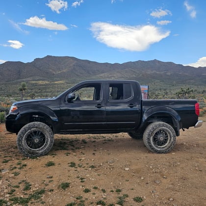6 Inch Lifted 2019 Nissan Frontier 4WD