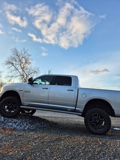 6 Inch Lifted 2017 Ram 1500 4WD