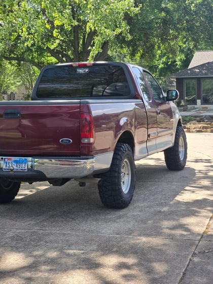 3.5 Inch Lifted 2003 Ford F-150 RWD
