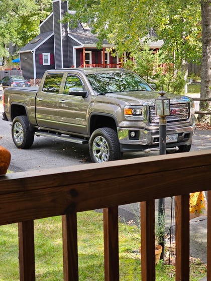 6 Inch Lifted 2014 GMC Sierra 1500