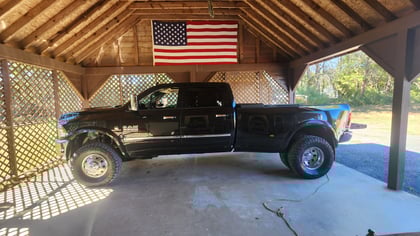 2.5 inch Lifted 2016 Ram 3500 4WD