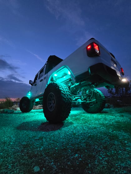 6 Inch Lifted 2022 Jeep Gladiator 4WD