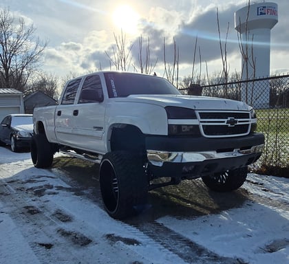 6 Inch Lifted 2006 Chevy Silverado 2500 HD 4WD