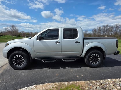 2.5 inch Lifted 2012 Nissan Frontier 4WD