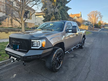 3.5 Inch Lifted 2013 GMC Sierra 1500 4WD