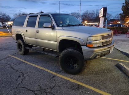 5 Inch Lifted 2001 Chevy Suburban 1500 4WD