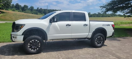 6 Inch Lifted 2021 Nissan TITAN 4WD