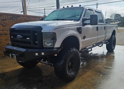 8  Inch Lifted 2008 Ford F-350 Super Duty 4WD