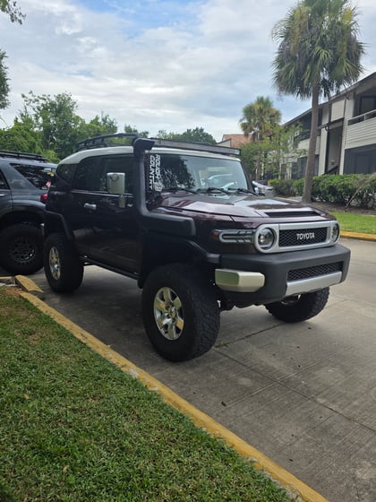 6 Inch Lifted 2007 Toyota FJ Cruiser 4WD