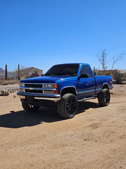 4 Inch Lifted 1990 Chevy K1500 4WD