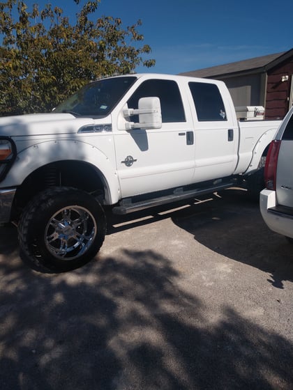 4.5 Inch Lifted 2011 Ford F-250 Super Duty 4WD