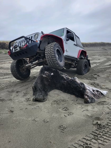 4 Inch Lifted 2009 Jeep Wrangler JK (2 Door) 4WD