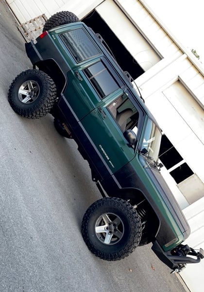4.5 Inch Lifted 1999 Jeep Cherokee XJ 4WD