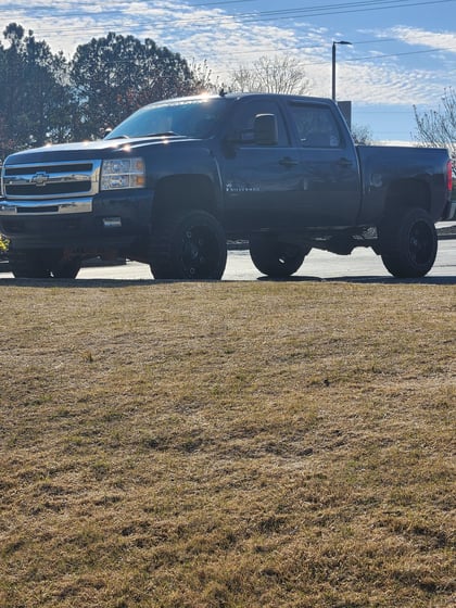 7.5 Inch Lifted 2009 Chevy Silverado 1500 4WD