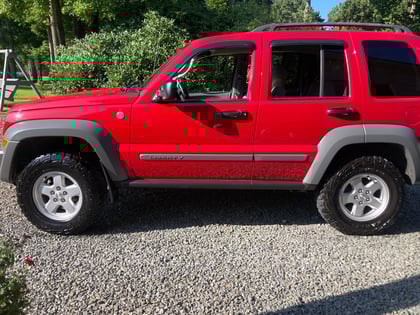 3 Inch Lifted 2005 Jeep Liberty 4WD